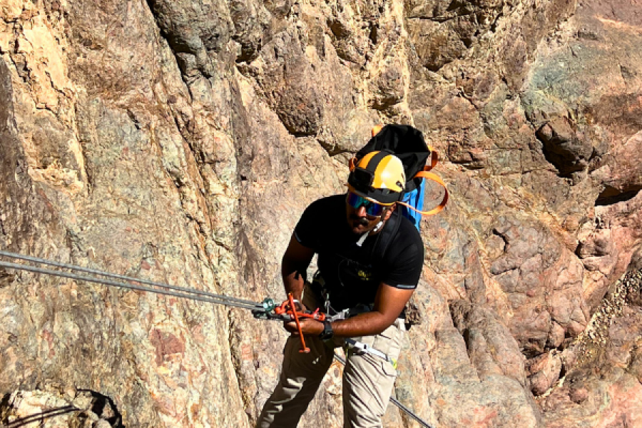 Mount Uhud Rope Descent